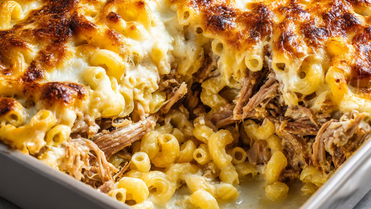 Cette macaronade au porc braisé qui rend tout le monde heureux à table